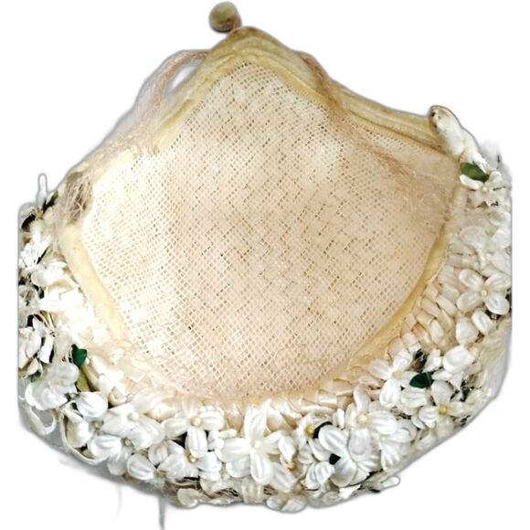 Vintage 1950s Cream Straw Hat With Floral Trim and Rhinestones - Picture 6 of 6